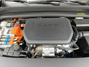 鸿蒙智行 问界M9 2025款 增程 Ultra版 52kWh 6座版 thumbnail 29