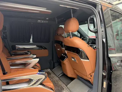 Mercedes-Benz Vito 2023 2.0T Elite 7-Seat thumbnail 5
