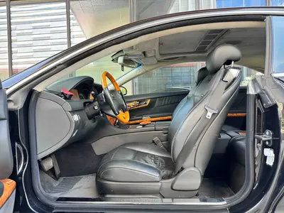 Mercedes-Benz CL级 2008 CL 600 thumbnail 7