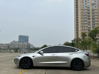 Tesla Model 3 2023 Rear-wheel drive