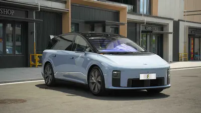 理想汽车 理想i8 2025款 标准版 thumbnail 4