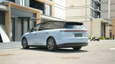 理想汽车 理想i8 2025款 标准版 thumbnail 7