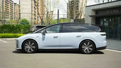 理想汽车 理想i8 2025款 标准版 thumbnail 8