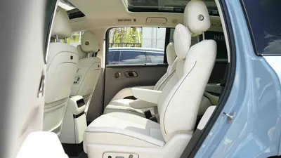 理想汽车 理想i8 2025款 标准版 thumbnail 15