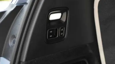 理想汽车 理想i8 2025款 标准版 thumbnail 22