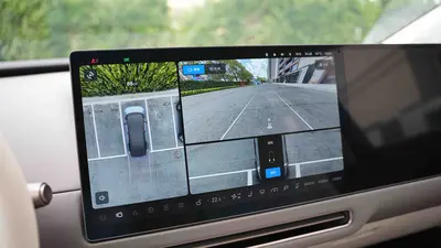 理想汽车 理想i8 2025款 标准版 thumbnail 28