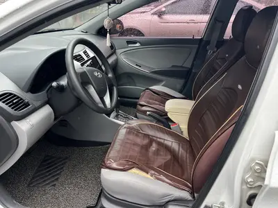 Hyundai 瑞纳 2014 1.4L AutoSmartGLS thumbnail 3