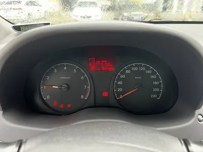 Hyundai 瑞纳 2014 1.4L AutoSmartGLS thumbnail 6