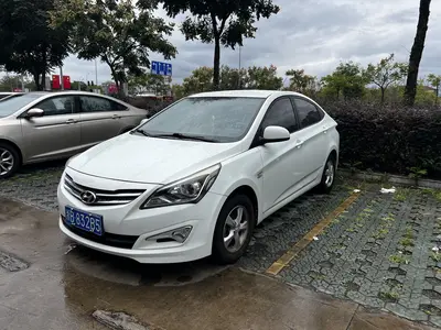 Hyundai 瑞纳 2014 1.4L AutoSmartGLS thumbnail 1