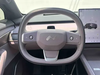 乐道 L60 2024款 60kwh 后驱版 thumbnail 9