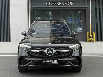 Mercedes-Benz GLC 2023 -Class Facelift GLC 260 L 4MATIC Luxury 7-Seat thumbnail 2