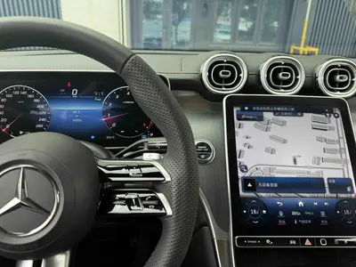 Mercedes-Benz GLC 2023 -Class Facelift GLC 260 L 4MATIC Luxury 7-Seat thumbnail 17