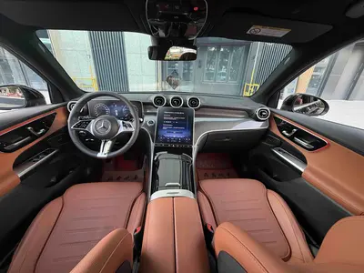 Mercedes-Benz GLC 2024 -Class GLC 260 L 4MATIC Sport 5-Seat thumbnail 6