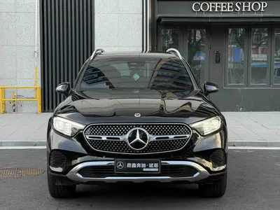 Mercedes-Benz GLC 2024 -Class GLC 260 L 4MATIC Sport 5-Seat thumbnail 1