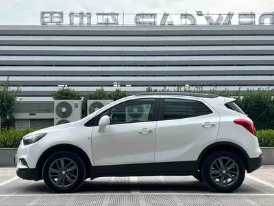 Buick 昂科拉 2017 18T Auto 2WDUrbanLeading thumbnail 3