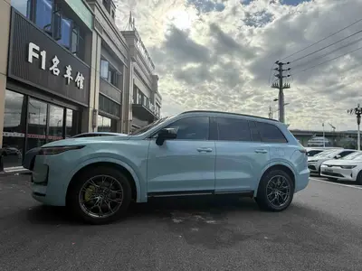 理想汽车 理想ONE 2021款 增程6座版 thumbnail 5