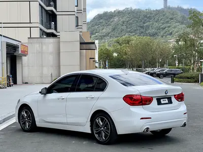 BMW 1 Series 2020 120i MM Sport thumbnail 6