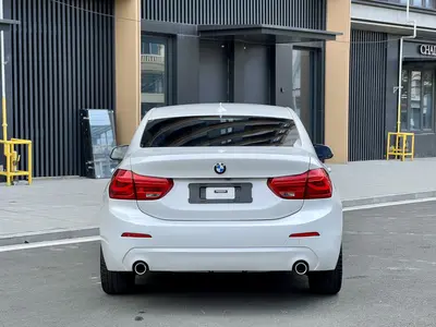 BMW 1 Series 2020 120i MM Sport thumbnail 7
