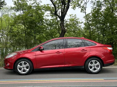 福特 福克斯 2012款 三厢 1.6L 自动风尚型 thumbnail 3