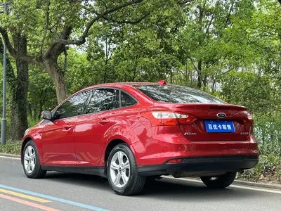 福特 福克斯 2012款 三厢 1.6L 自动风尚型 thumbnail 4