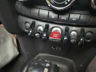 MINI MINI 2014款 1.5T COOPER Fun thumbnail 9