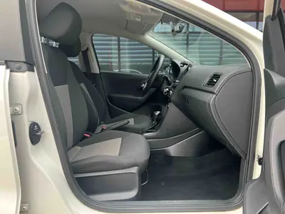 Volkswagen POLO 2018 1.5L Auto Safe Driving trim thumbnail 8