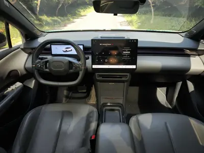 领克 Z20 2025款 530KM 后驱Max thumbnail 8