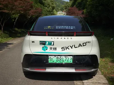 领克 Z20 2025款 530KM 后驱Max thumbnail 18