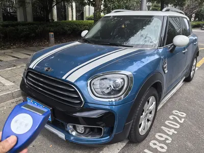 MINI COUNTRYMAN 2017 1.5T COOPER thumbnail 2
