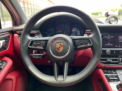 Porsche Macan 2024 T 2.0T thumbnail 8