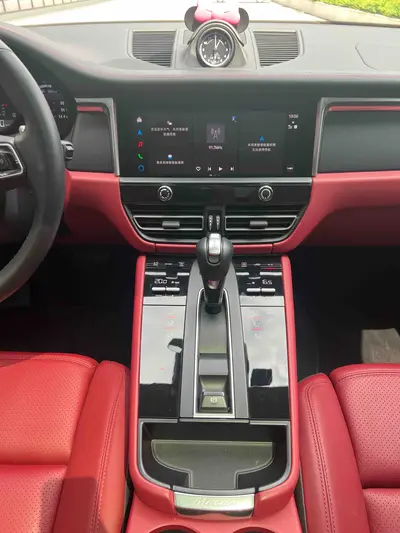 Porsche Macan 2024 T 2.0T thumbnail 13