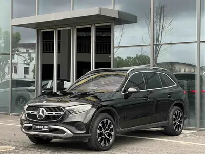 奔驰 GLC 2023款 级 GLC 260 L 4MATIC 动感型 5座 thumbnail 4
