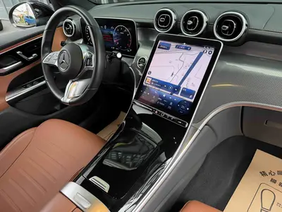 奔驰 GLC 2023款 级 GLC 260 L 4MATIC 动感型 5座 thumbnail 10