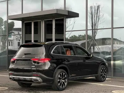 奔驰 GLC 2023款 级 GLC 260 L 4MATIC 动感型 5座 thumbnail 12