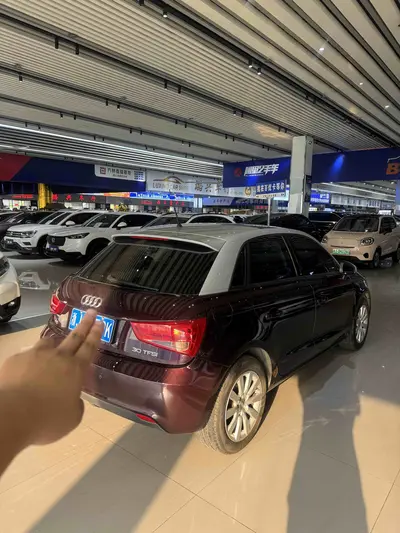 奥迪 A1 2014款 30 TFSI Sportback舒适型 thumbnail 5
