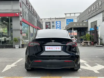 Tesla Model Y 2022 Long RangeAll-wheel drive thumbnail 13