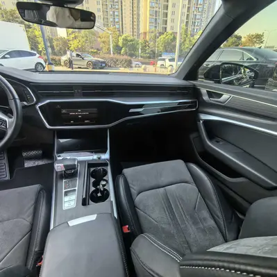 奥迪 A6L 2024款 45 TFSI quattro 臻选动感型 thumbnail 9