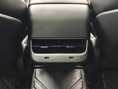 Tesla Model 3 2019 Std Range RWD Plus thumbnail 9