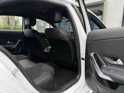 Mercedes-Benz A-Class 2023 A 200 L Fashion thumbnail 16