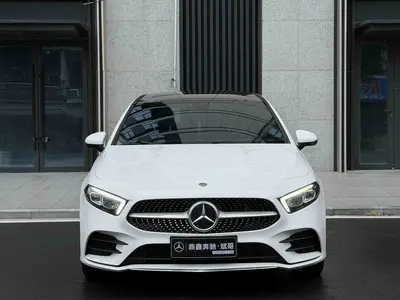 Mercedes-Benz A-Class 2023 A 200 L Fashion thumbnail 1