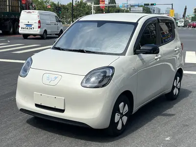 五菱汽车 宏光MINIEV 2025款 四门版 进阶款 thumbnail 2