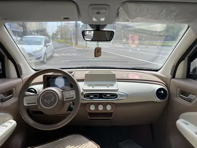 五菱汽车 宏光MINIEV 2025款 四门版 进阶款 thumbnail 8