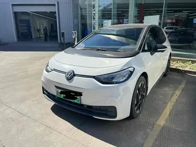 Volkswagen ID.3 2024 Outstanding thumbnail 1