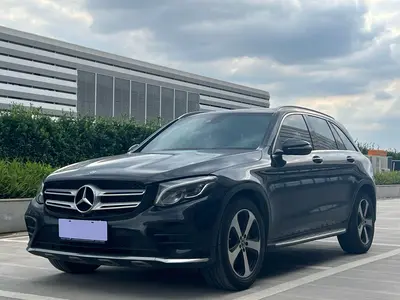 Mercedes-Benz GLC 2018 -Class GLC 260 4MATIC Luxury thumbnail 2
