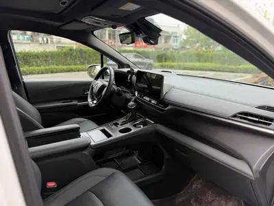 丰田 赛那SIENNA 2021款 2.5L混动 铂金版 thumbnail 9