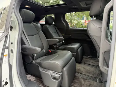 丰田 赛那SIENNA 2021款 2.5L混动 铂金版 thumbnail 10
