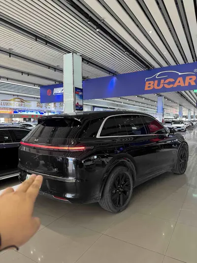 理想汽车 理想L7 2023款 Air thumbnail 5