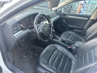 Volkswagen Lamando 2015 280TSI DSGComfort thumbnail 4