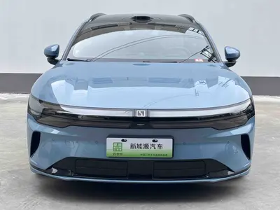 极氪 007GT 2025款 四驱智驾版 75kWh thumbnail 3
