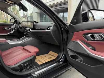 BMW 3 Series 2024 325Li MM Sport Night thumbnail 10